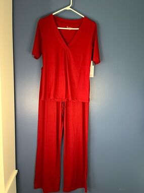 PajamaGram ruby red pajama 2 pc set, buttery soft, top & drawstring pants, small
